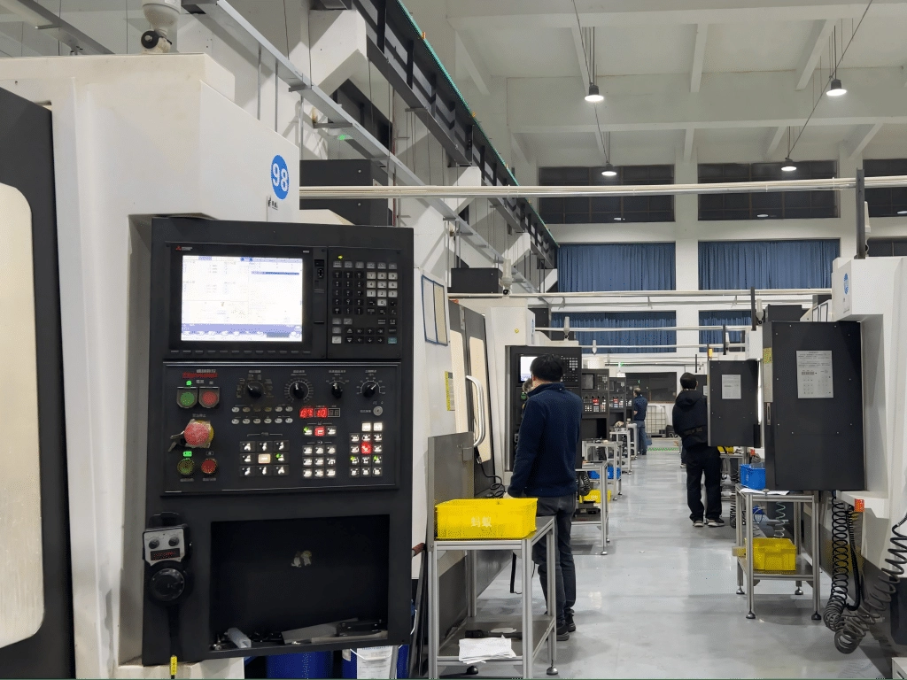 华东生产基地车间