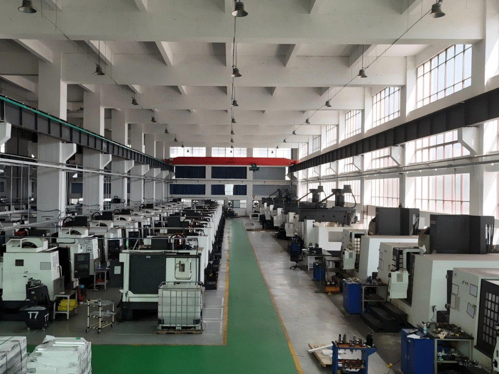 华东生产基地车间